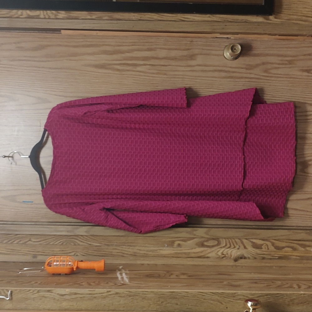 Honeycomb Outfit - Picture 9 of 9